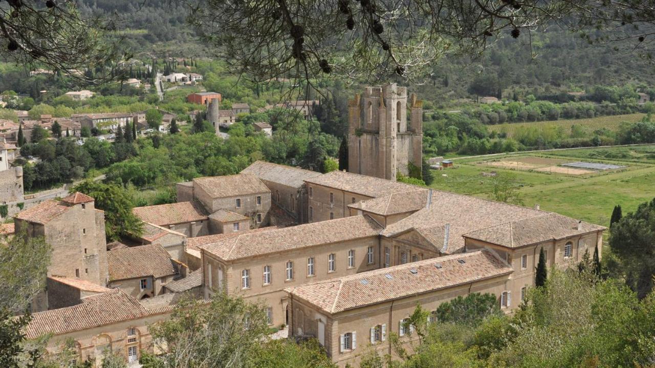 maison a bizanet avec piscine Exterior foto