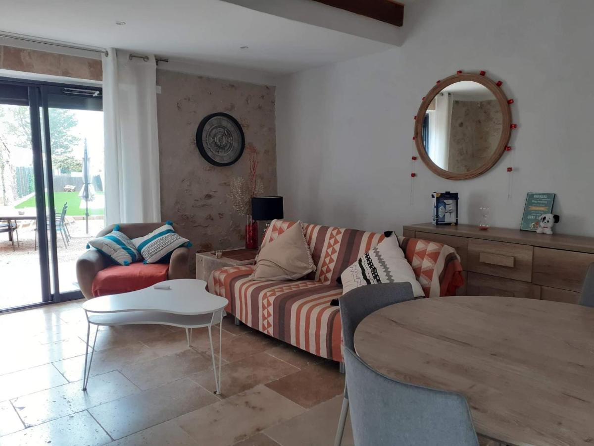 maison a bizanet avec piscine Exterior foto